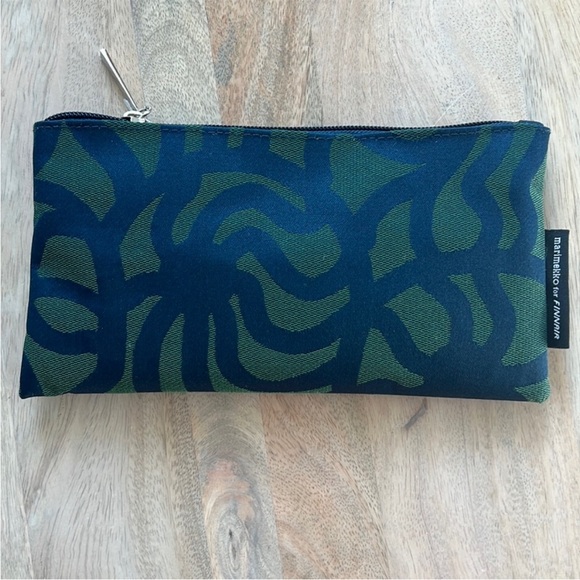 MARIMEKKO Pouch - Picture 2 of 2